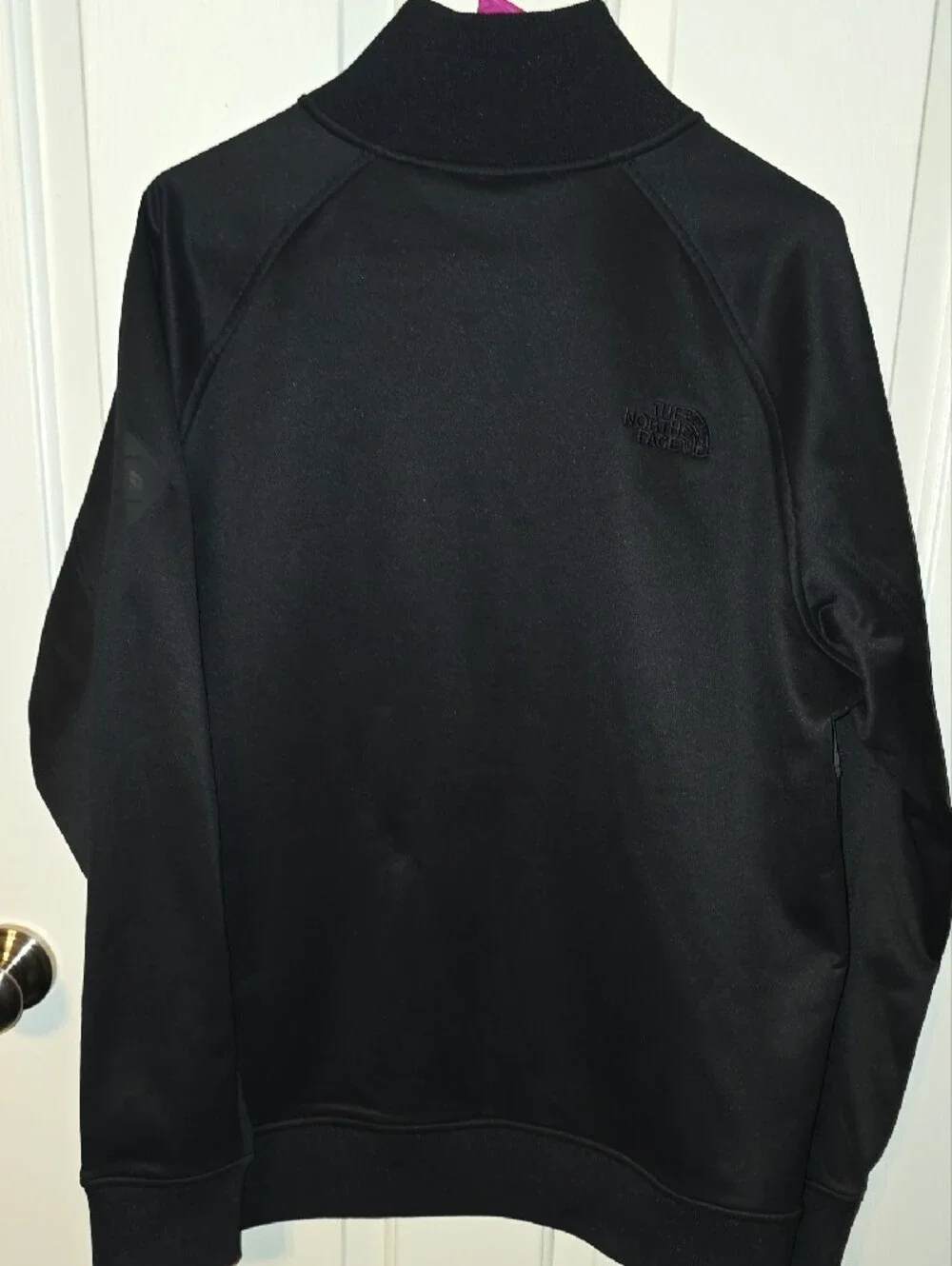 The North Face Men's Black and Gray Lightweight Zip Jacket